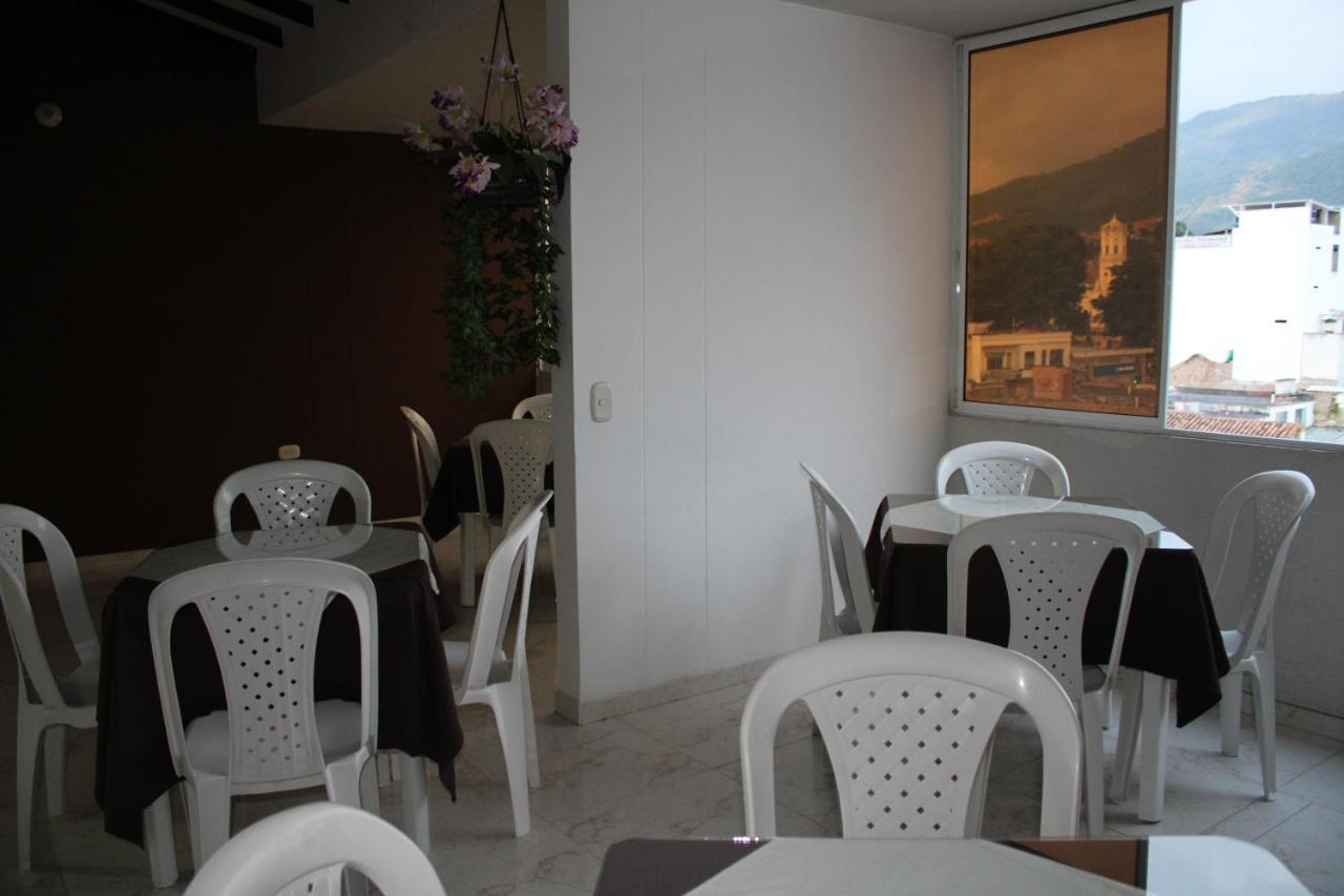 Hotel Marialu Ocana Exterior photo
